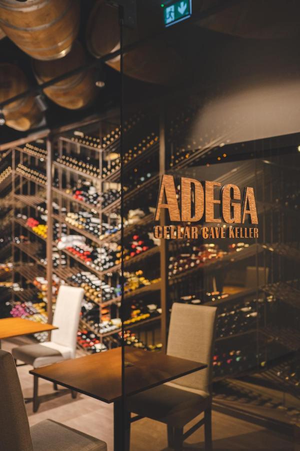 Mw Douro Wine & Spa Santa Marta de Penaguião 外观 照片 Adelaga Wine Shop