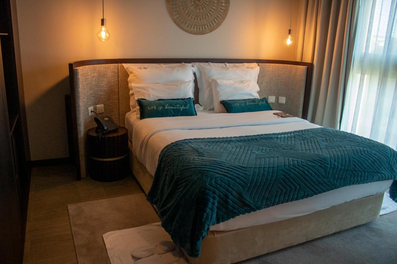 Mw Douro Wine & Spa Santa Marta de Penaguião 外观 照片 A bedroom at the hotel
