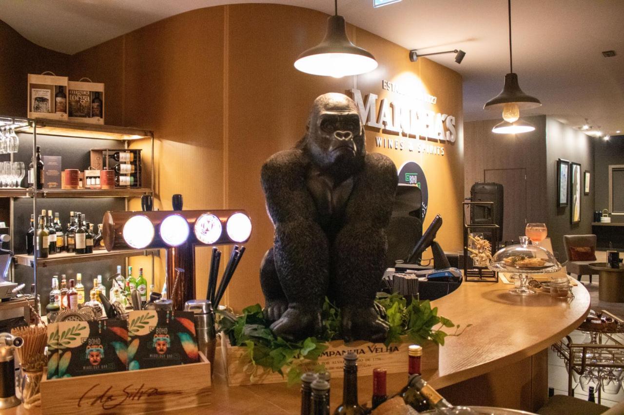 Mw Douro Wine & Spa Santa Marta de Penaguião 外观 照片 The bar at the London Zoo