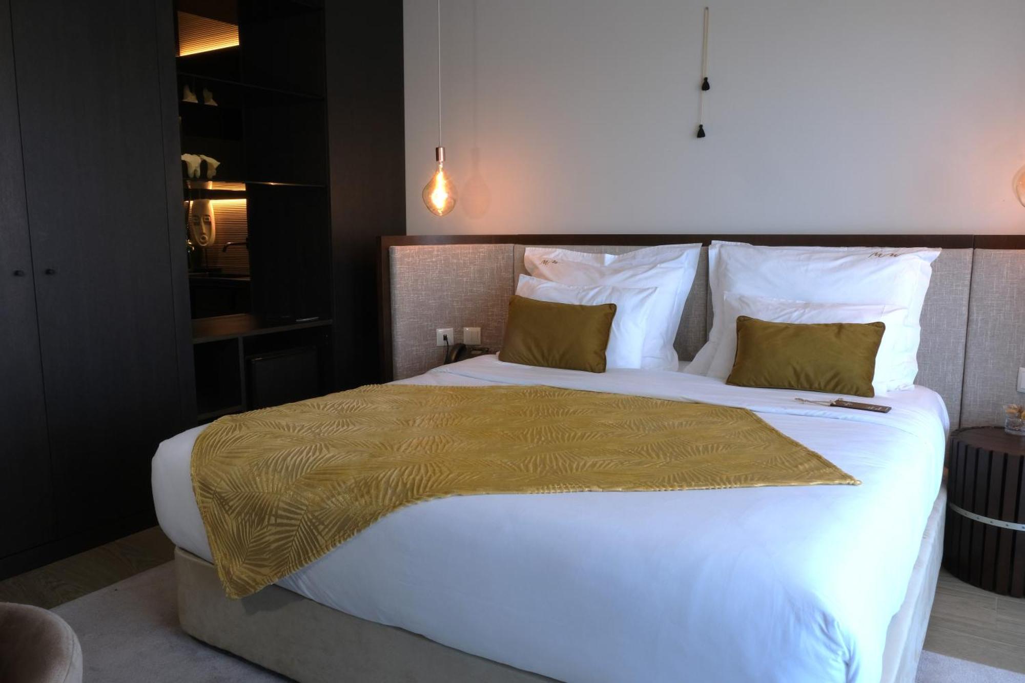 Mw Douro Wine & Spa Santa Marta de Penaguião 外观 照片 A bedroom at the hotel